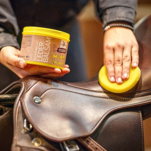 Baume de cirage pour cuir à base de cire d’abeille